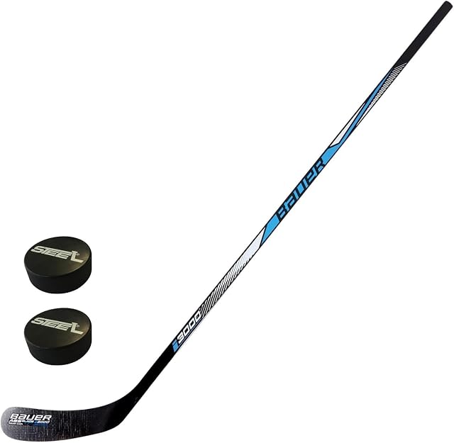 Conjunto STEEL con stick de hockey Bauer i3000 y dos discos negros